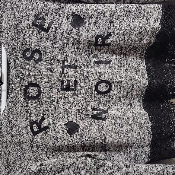 Women's knit sweater top, mesh top size small - Picture 4 of 7